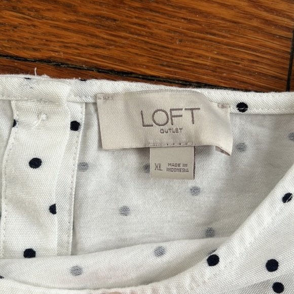 LOFT POLKA DOT TANK WITH RUFFLE BACK XL - Picture 2 of 6